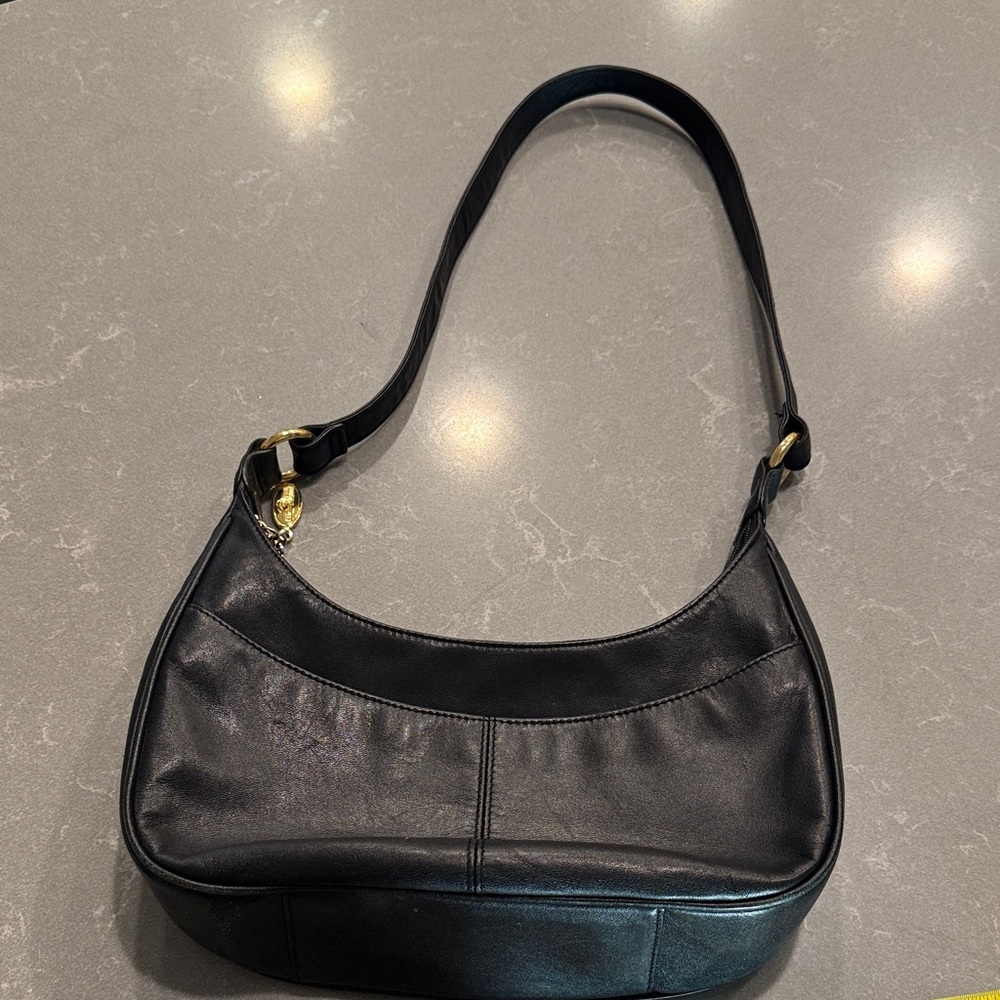 Etienne Aigner Black Leather Shoulder Bag - Picture 7 of 10